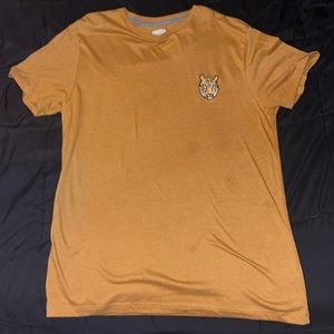 Tan tiger t-shirt